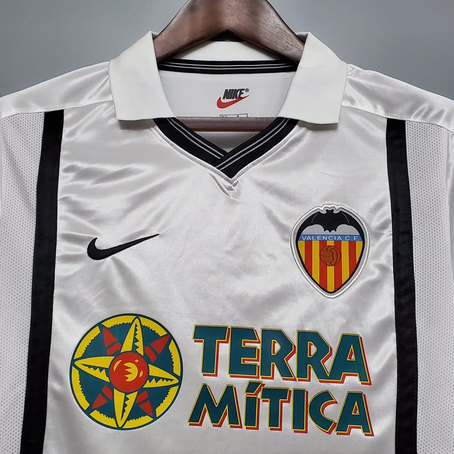 Retro Valencia 2001