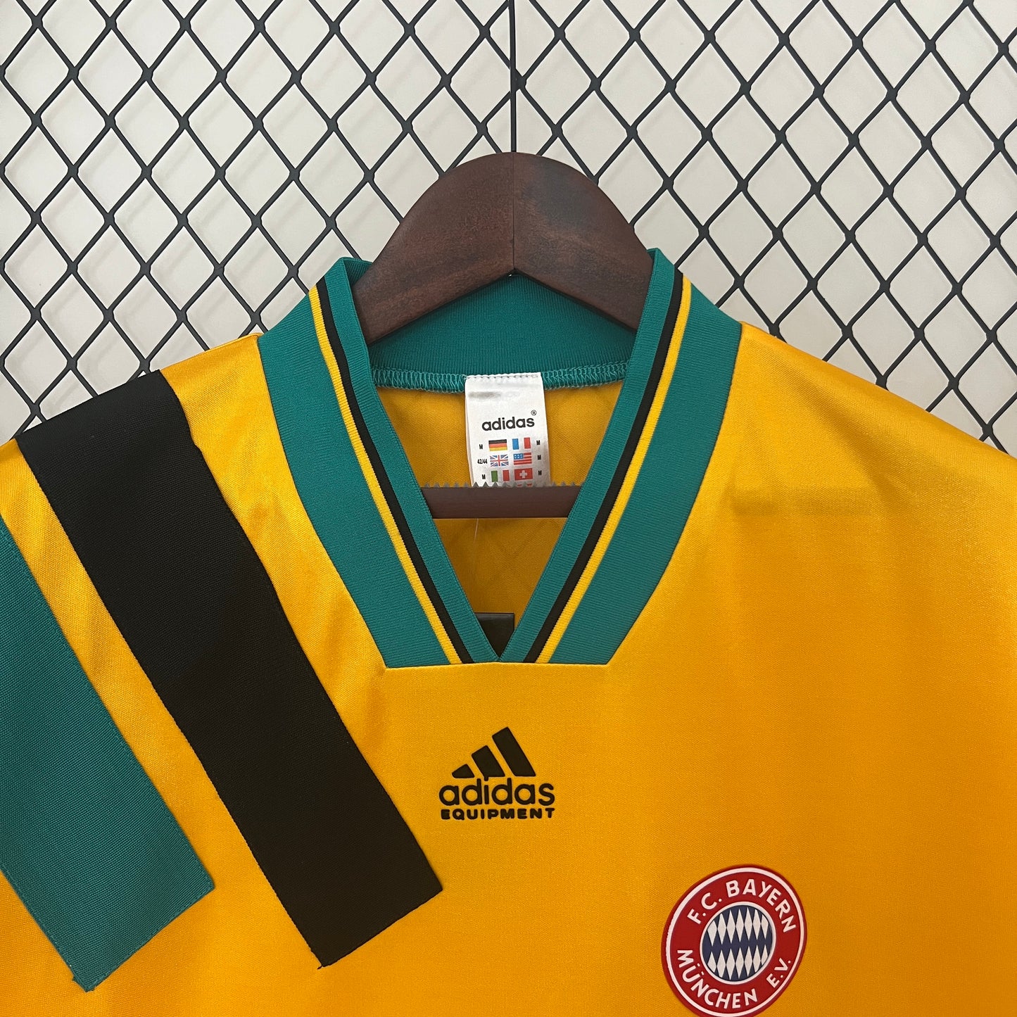 Retro Bayern de Munich 93/95